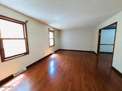 7 Woods Way Clifton Park NY 12065
