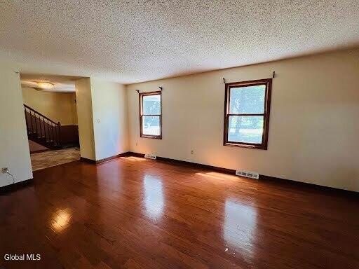7 Woods Way Clifton Park NY 12065