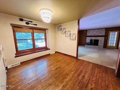 7 Woods Way Clifton Park NY 12065