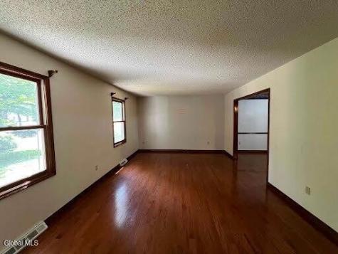 7 Woods Way Clifton Park NY 12065