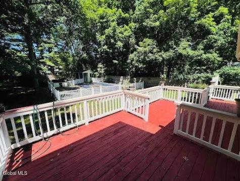 7 Woods Way Clifton Park NY 12065