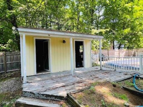 7 Woods Way Clifton Park NY 12065