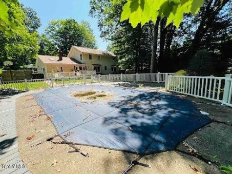 7 Woods Way Clifton Park NY 12065
