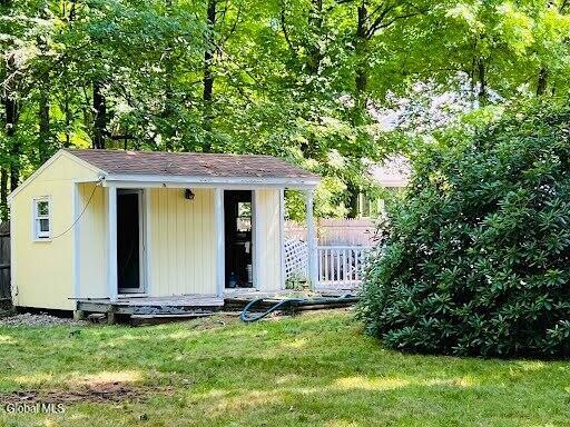 7 Woods Way Clifton Park NY 12065