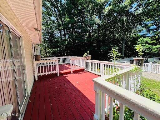 7 Woods Way Clifton Park NY 12065
