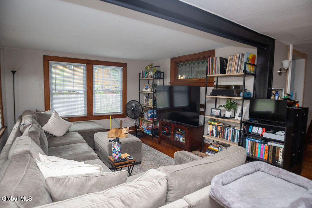338 Riverbend Road Troy NY 12182