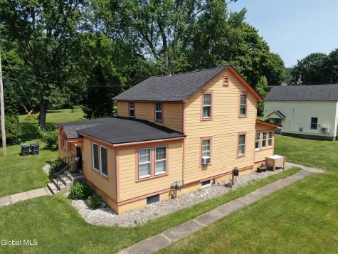 338 Riverbend Road Troy NY 12182