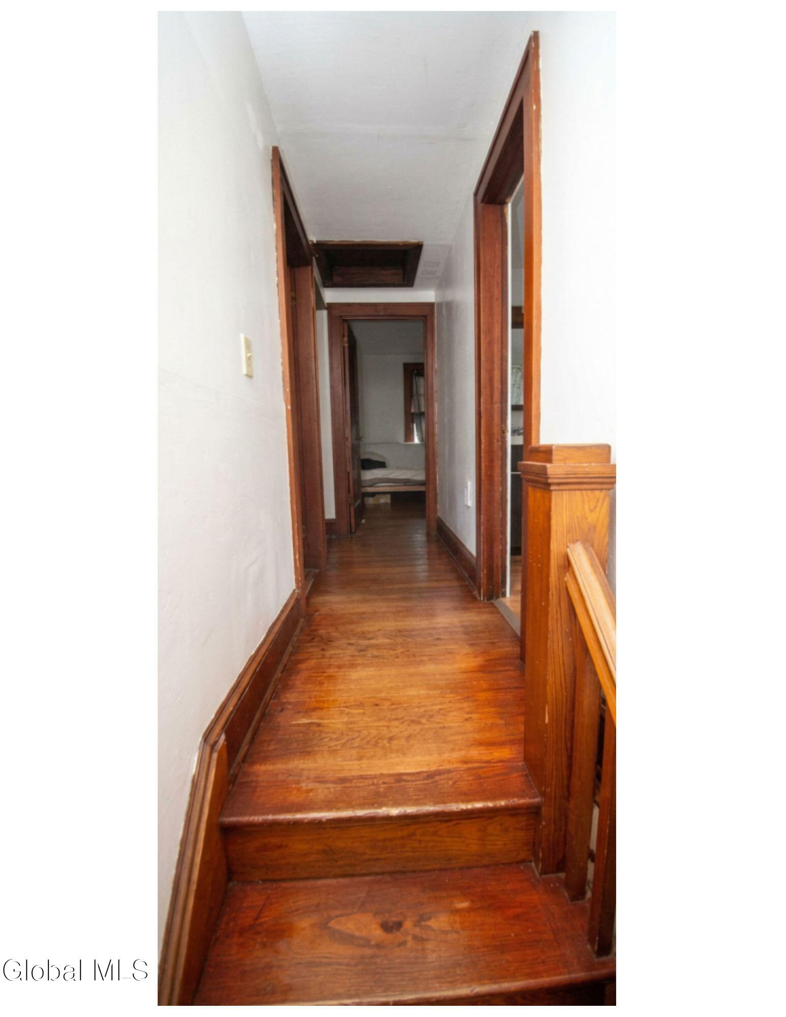338 Riverbend Road Troy NY 12182