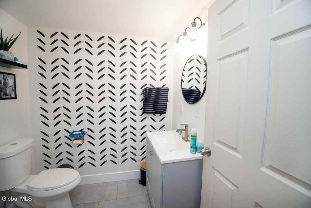 338 Riverbend Road Troy NY 12182