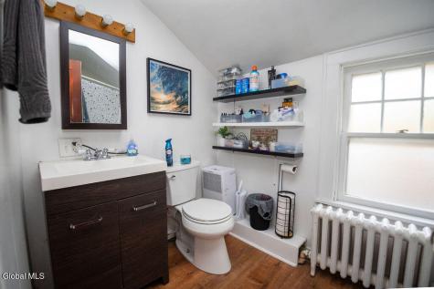 338 Riverbend Road Troy NY 12182