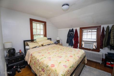 338 Riverbend Road Troy NY 12182