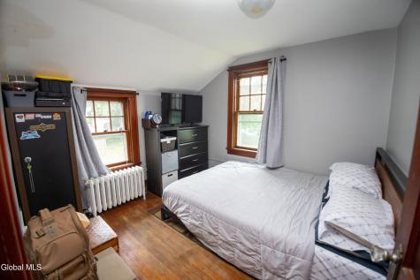 338 Riverbend Road Troy NY 12182