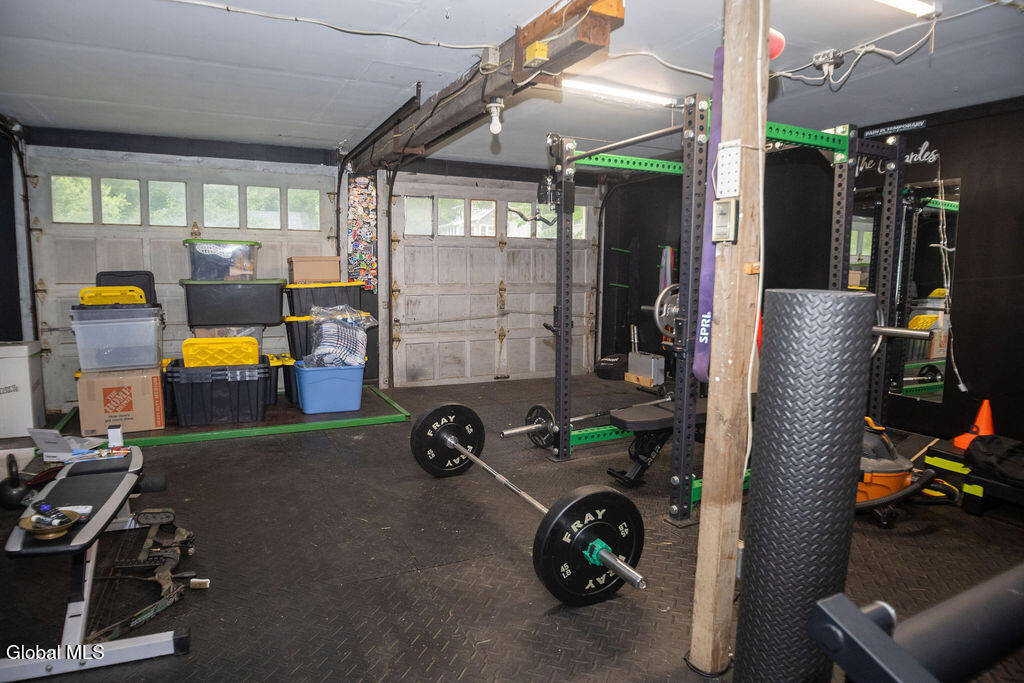 338 Riverbend Road Troy NY 12182