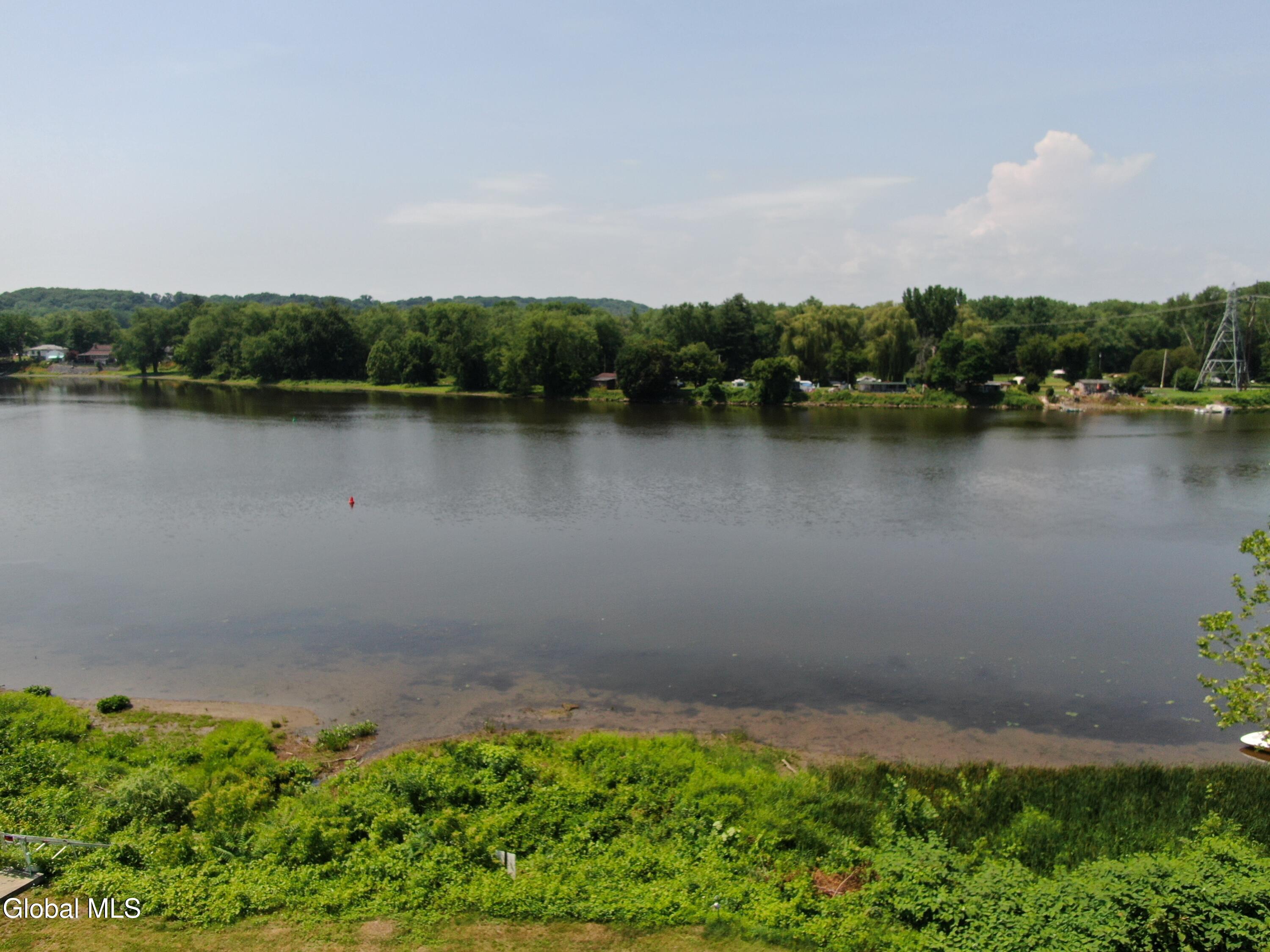 338 Riverbend Road Troy NY 12182