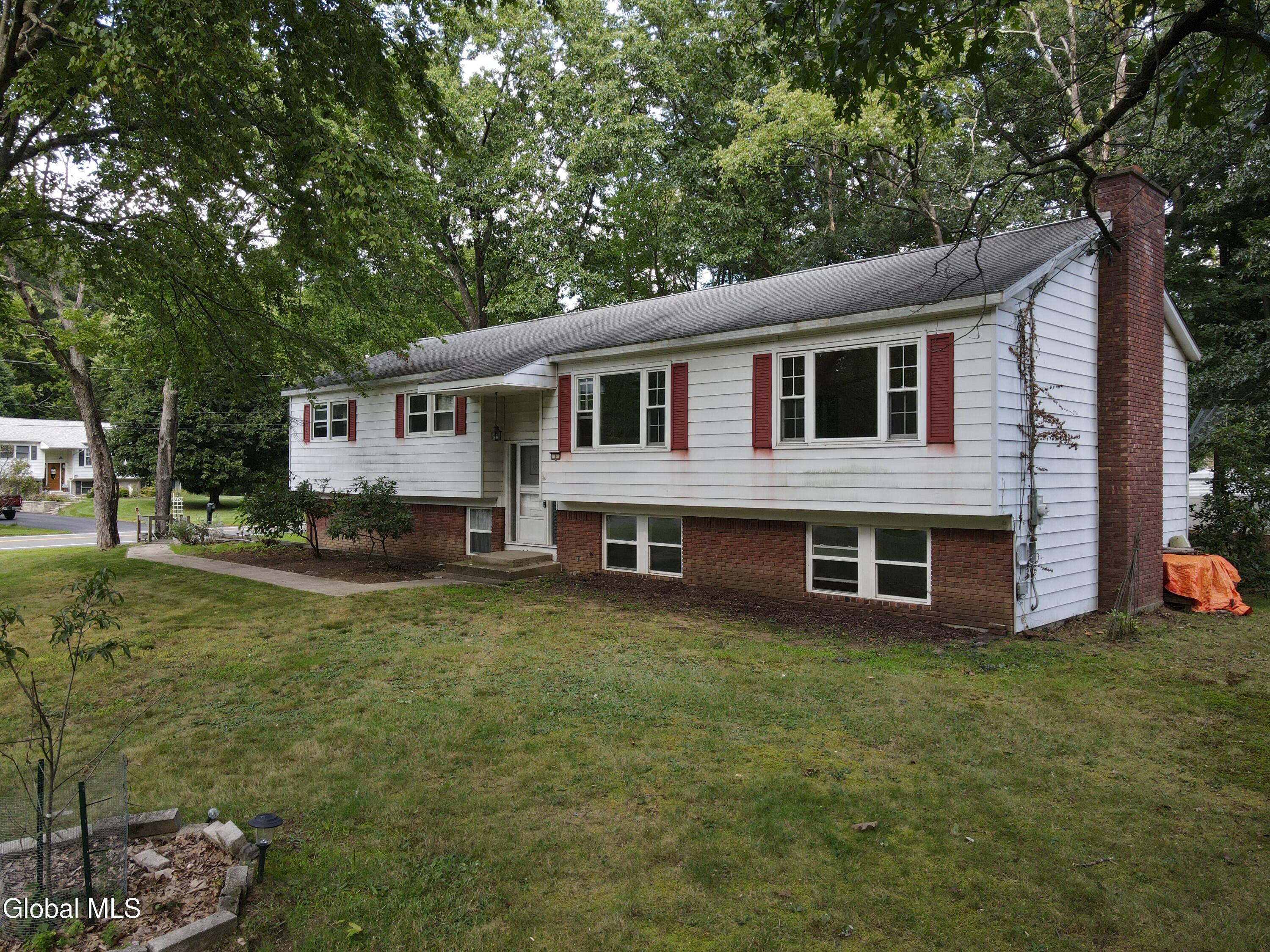 1 Torrero Drive Clifton Park NY 12065