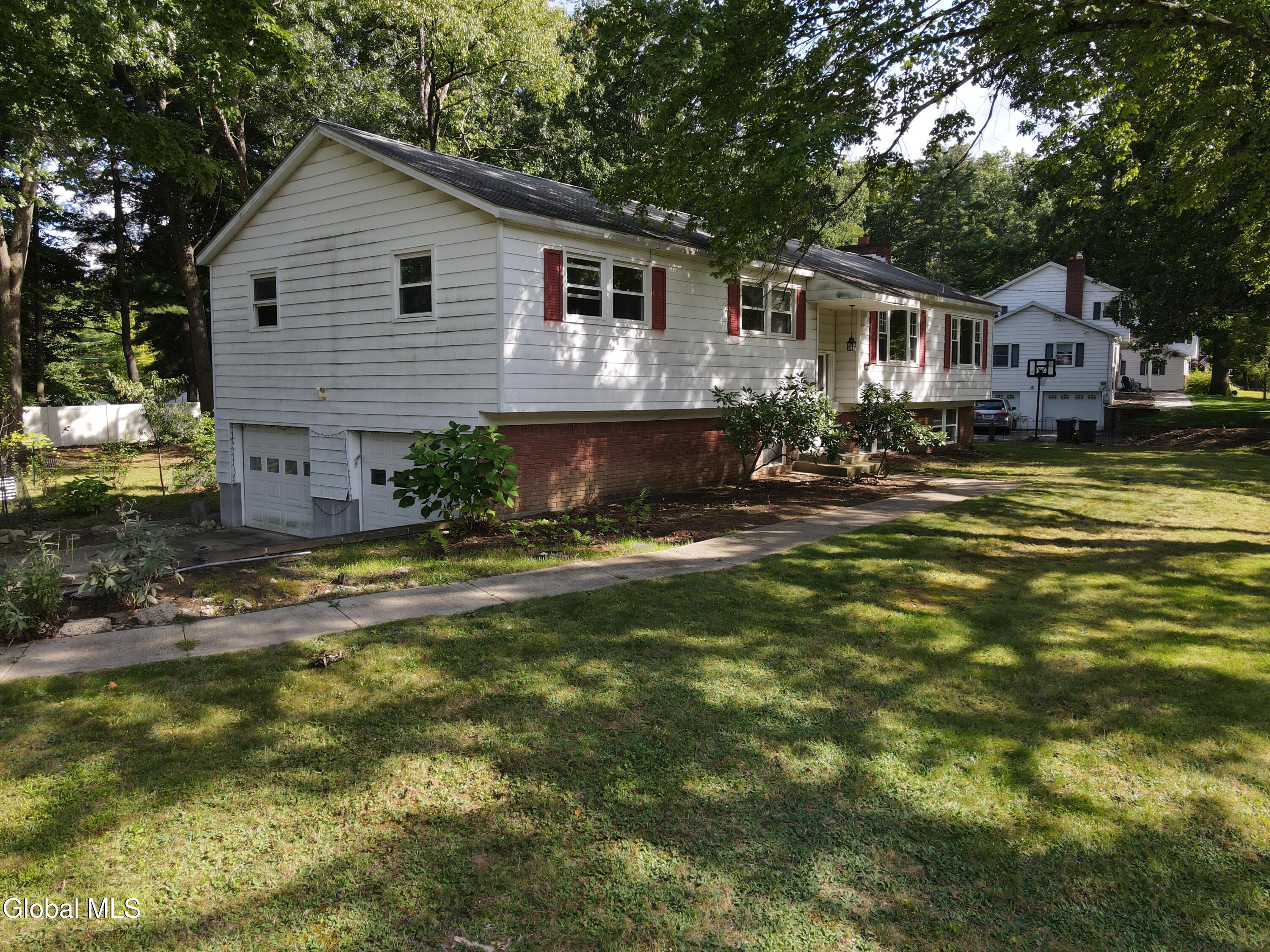 1 Torrero Drive Clifton Park NY 12065