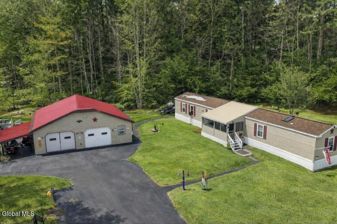 1188 County Road 110 Broadalbin NY 12025