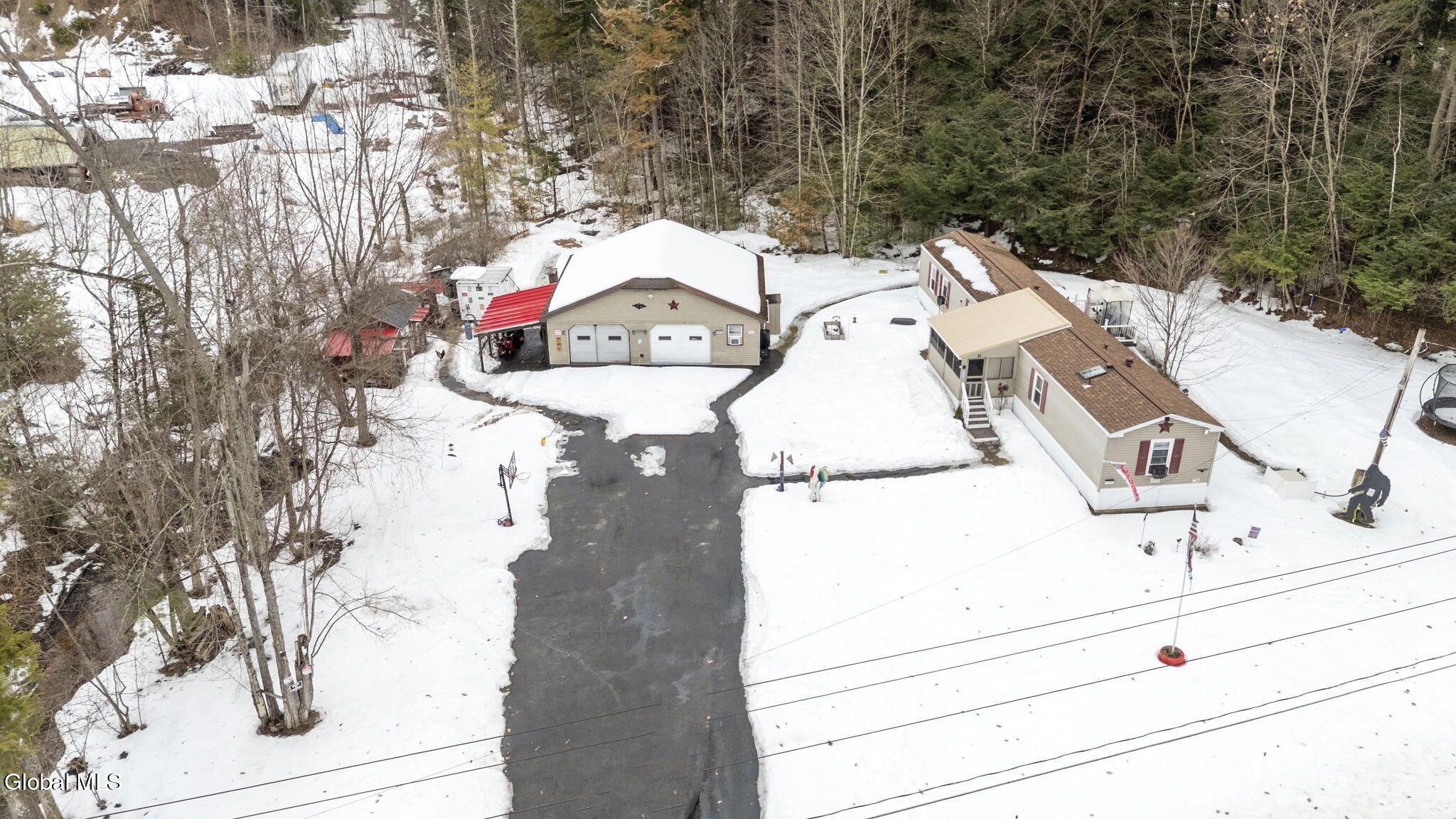 1188 County Road 110 Broadalbin NY 12025