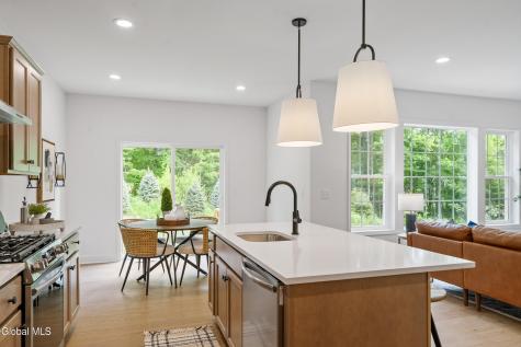 16 Mackenna Court Ballston Lake NY 12019