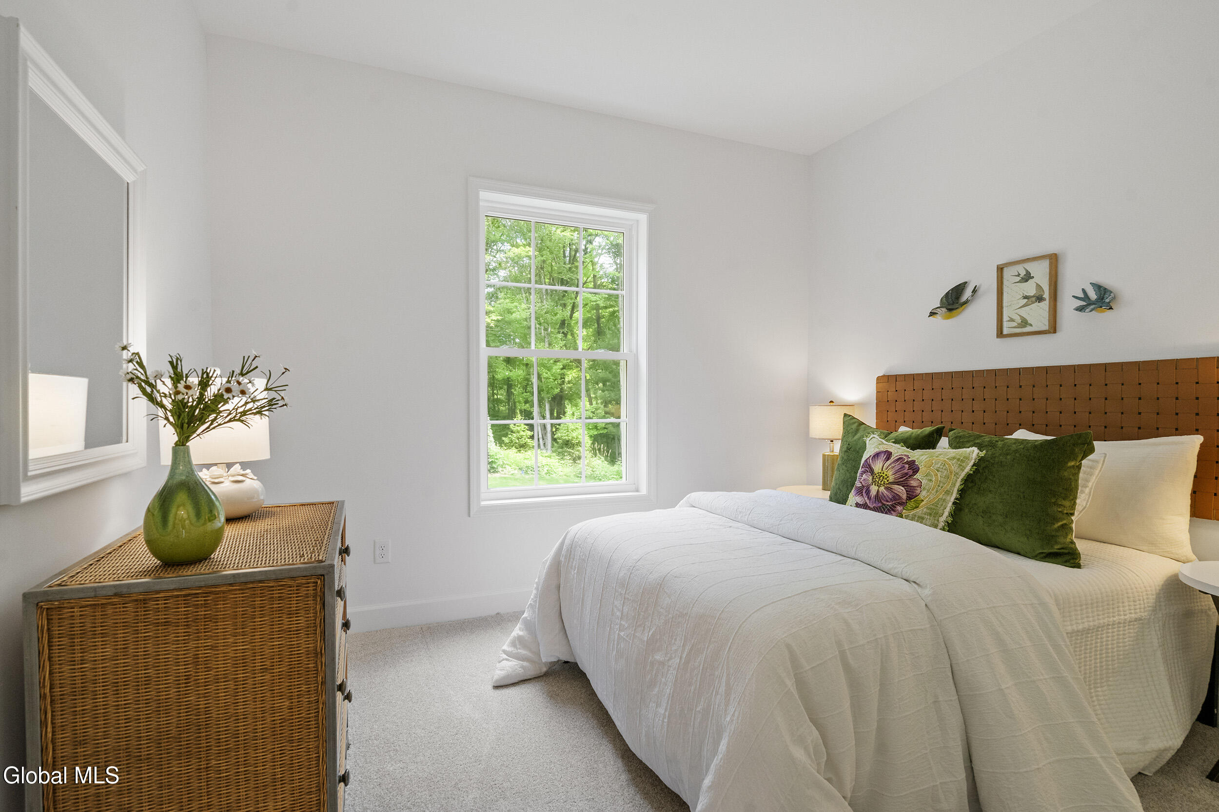 16 Mackenna Court Ballston Lake NY 12019