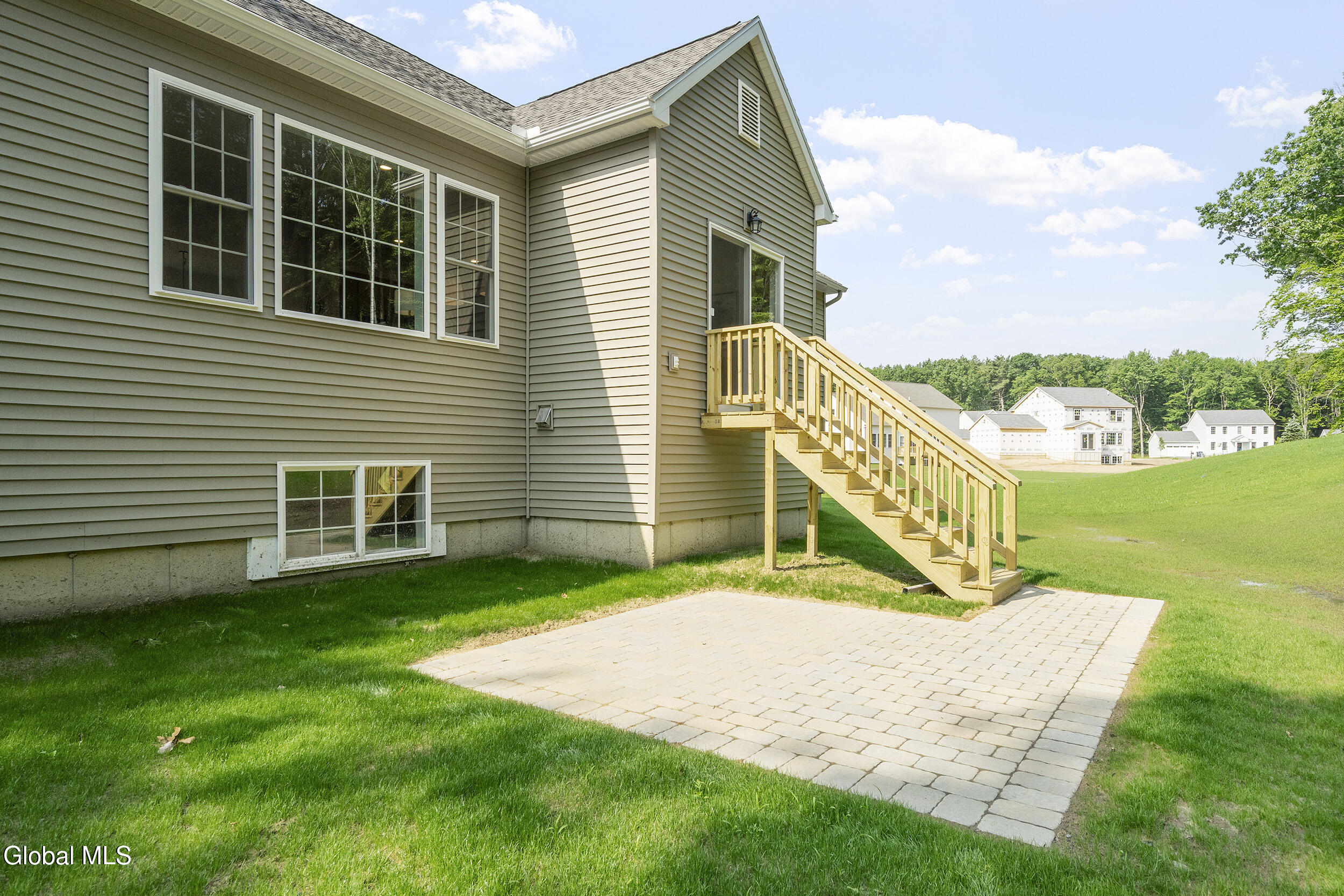 16 Mackenna Court Ballston Lake NY 12019