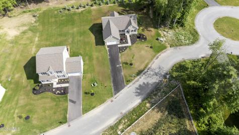 16 Mackenna Court Ballston Lake NY 12019