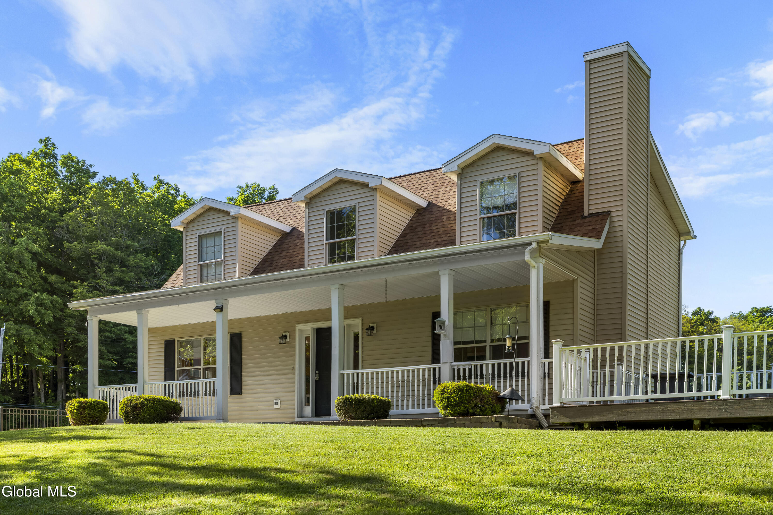 206 N Lake Avenue Troy NY 12180