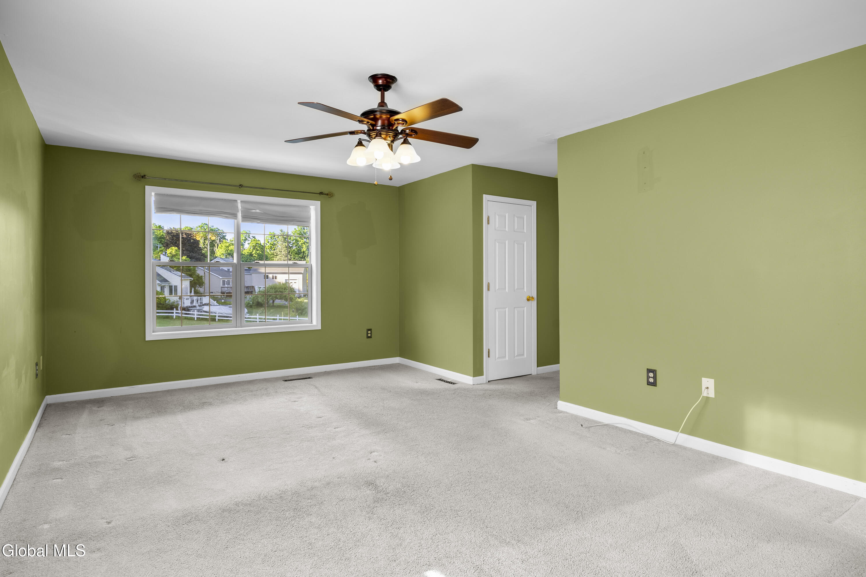 206 N Lake Avenue Troy NY 12180