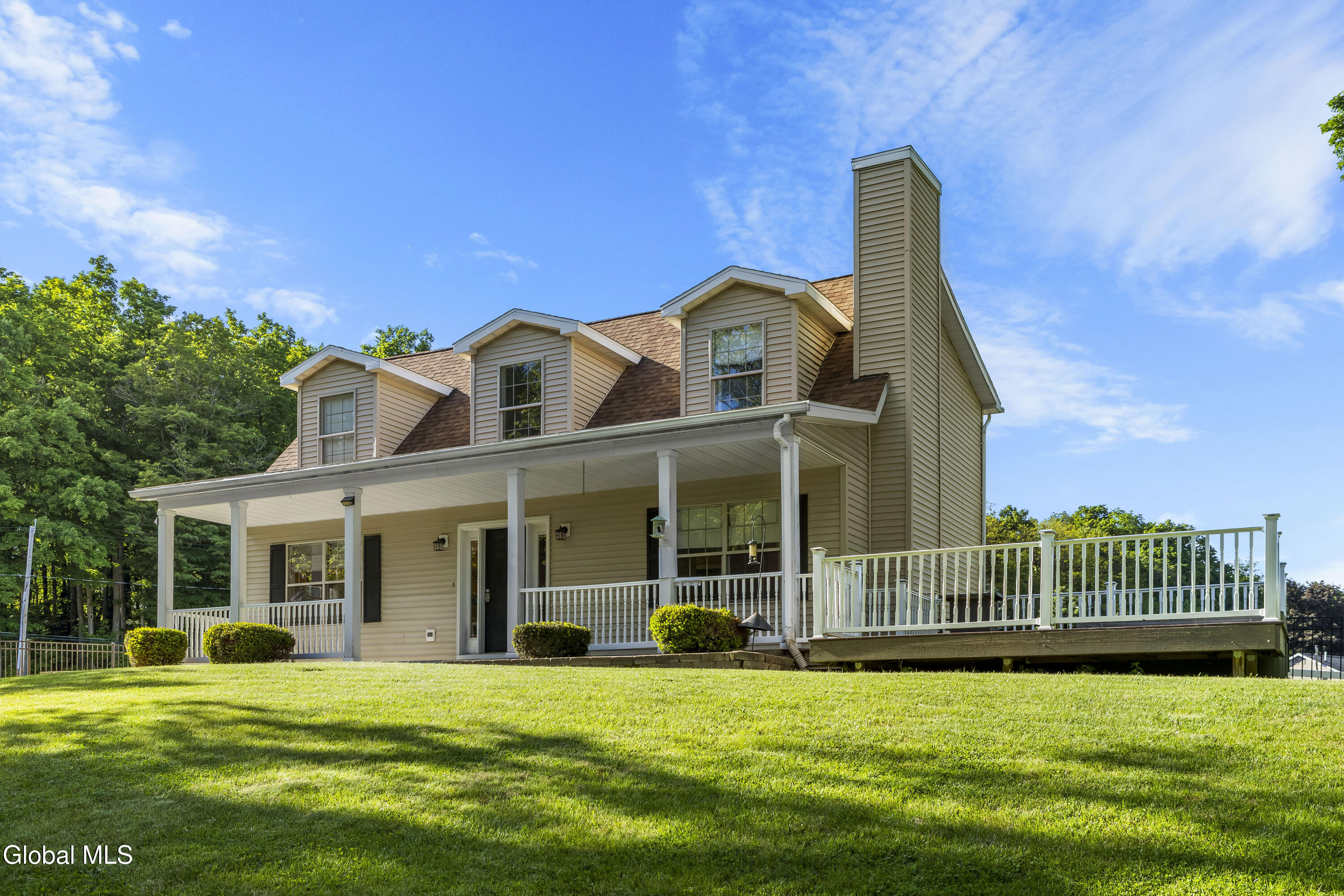 206 N Lake Avenue Troy NY 12180