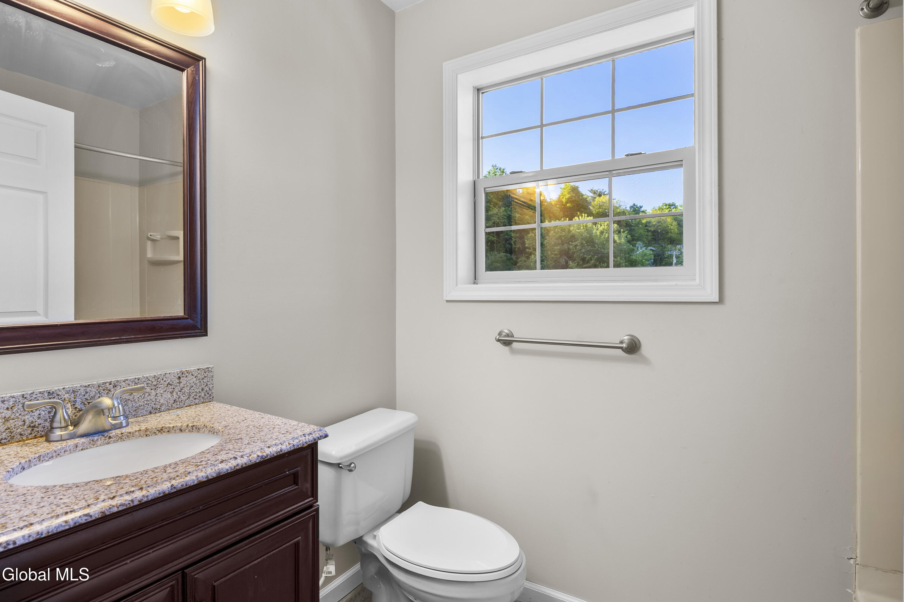206 N Lake Avenue Troy NY 12180