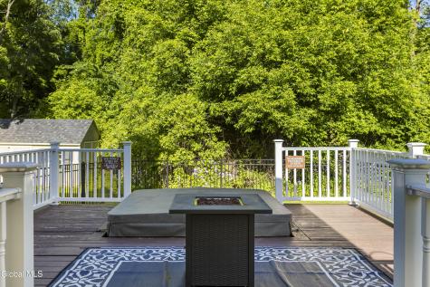 206 N Lake Avenue Troy NY 12180