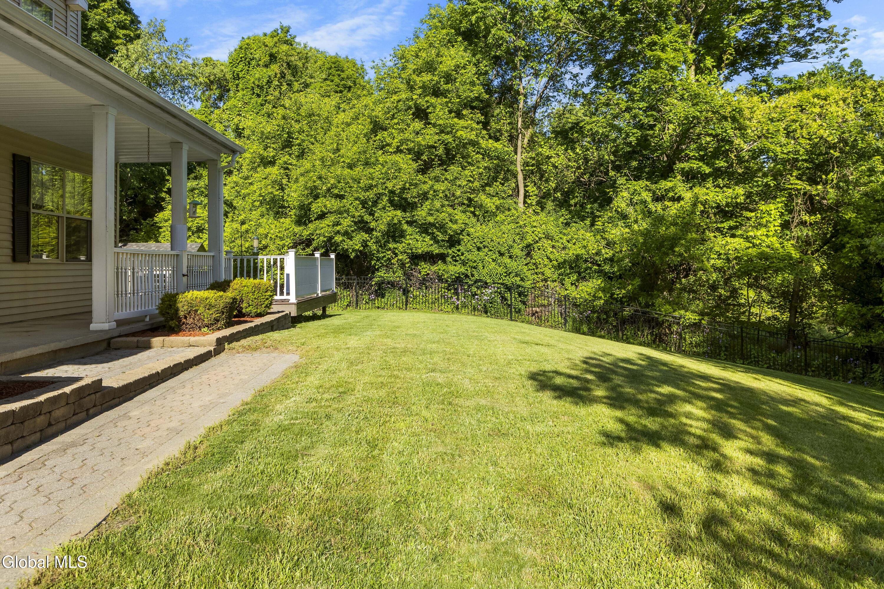 206 N Lake Avenue Troy NY 12180