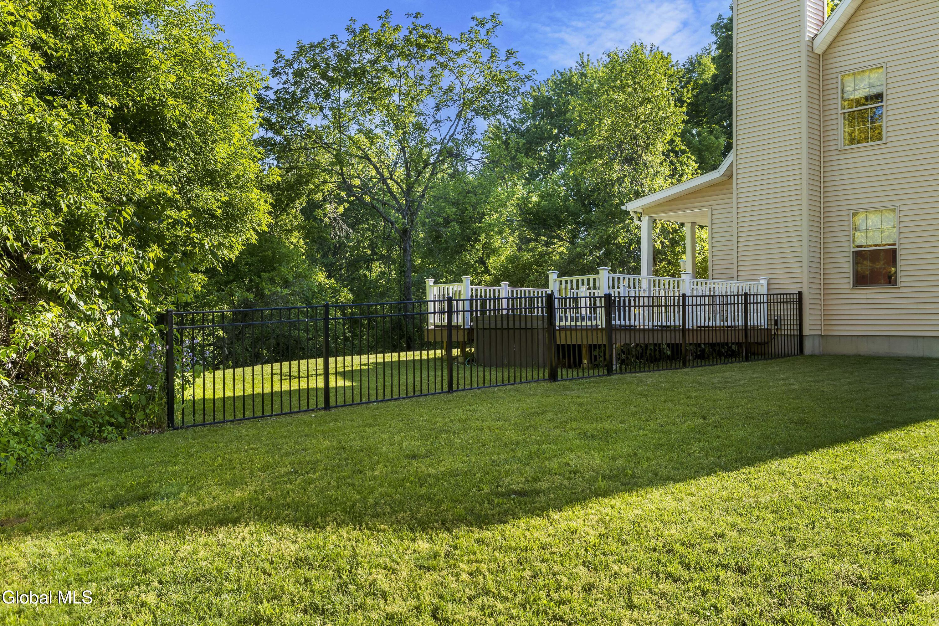 206 N Lake Avenue Troy NY 12180