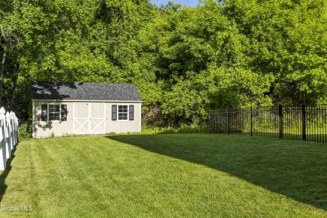 206 N Lake Avenue Troy NY 12180