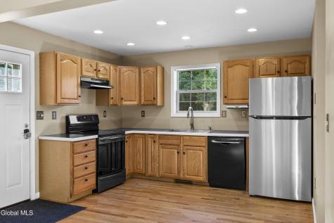 206 N Lake Avenue Troy NY 12180