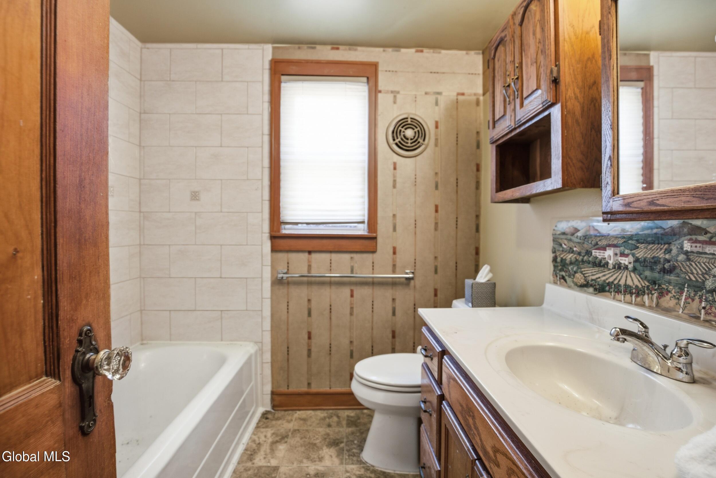 4 Tyler Way West Sand Lake NY 12196