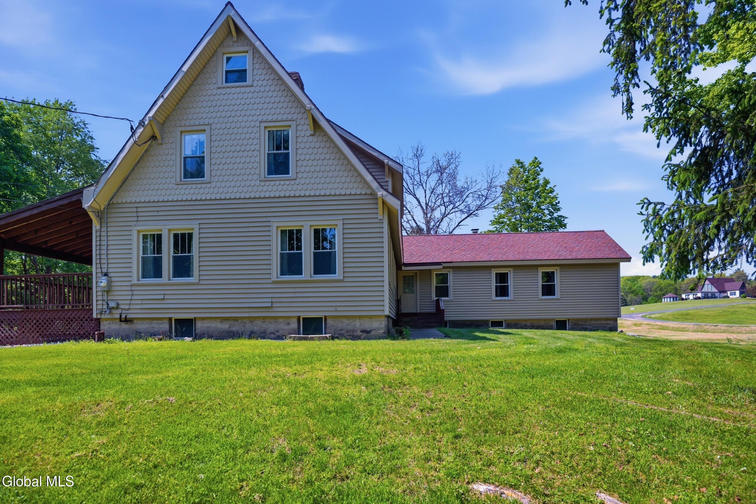 4 Tyler Way West Sand Lake NY 12196