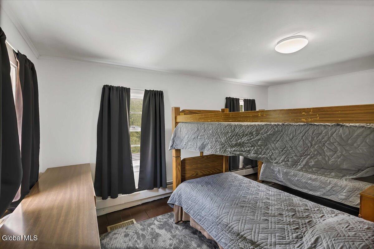 2140 Ny-8 Johnsburg NY 12843
