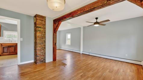 422 Vandenburgh Point Road Gloversville NY 12078