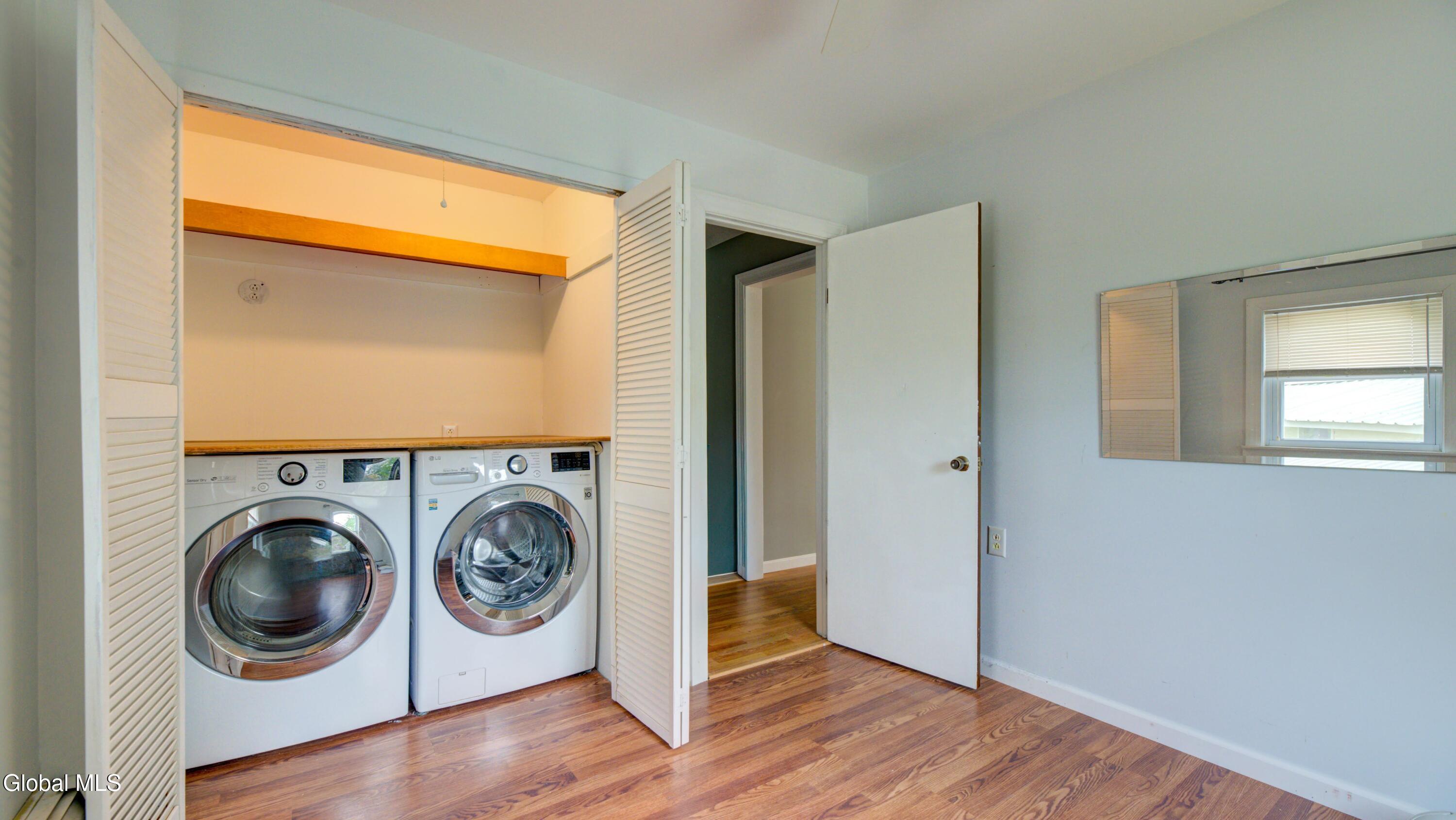 422 Vandenburgh Point Road Gloversville NY 12078