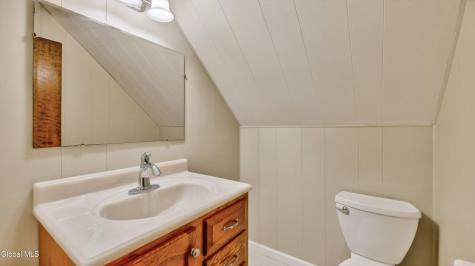 422 Vandenburgh Point Road Gloversville NY 12078