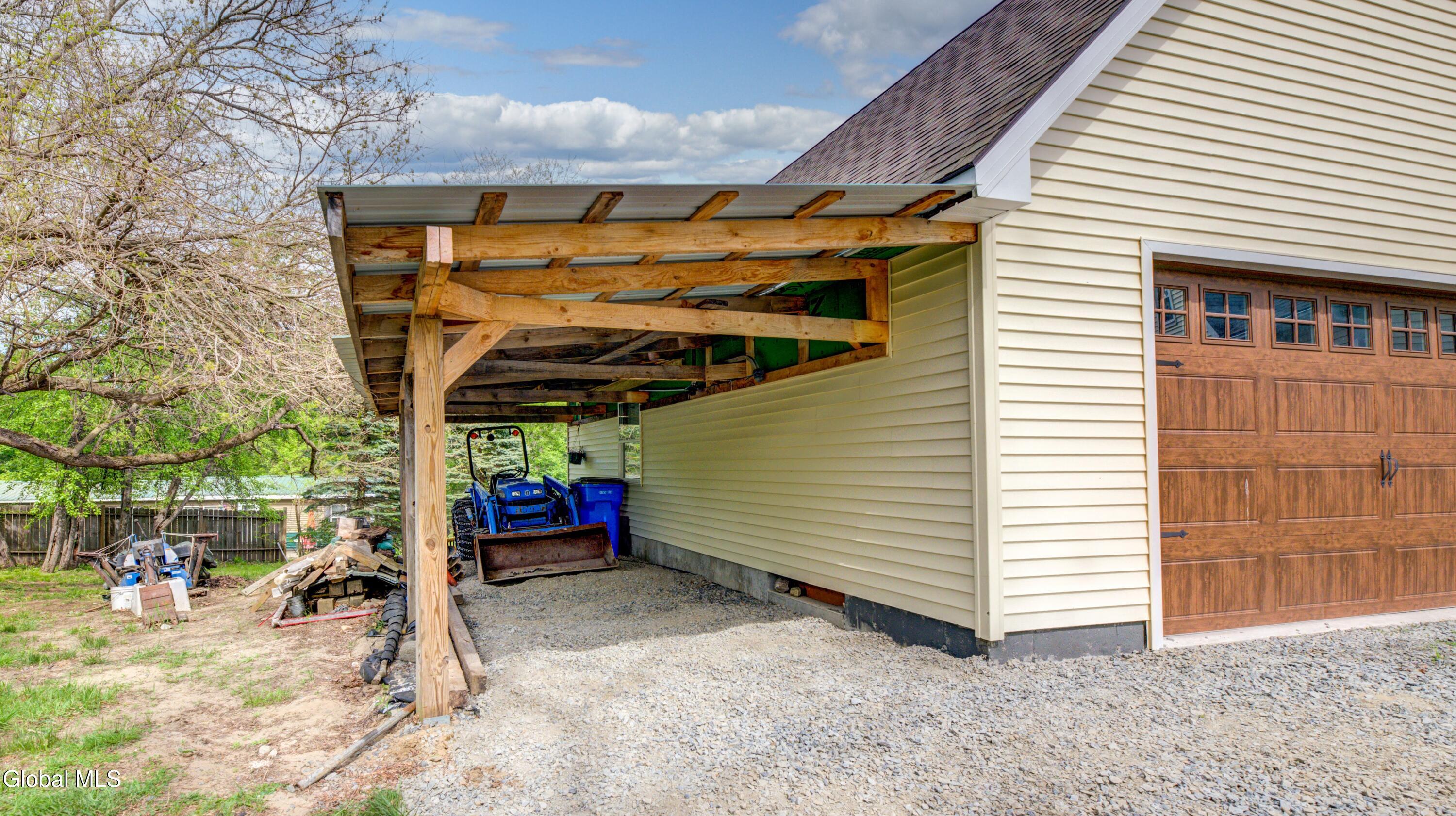 422 Vandenburgh Point Road Gloversville NY 12078