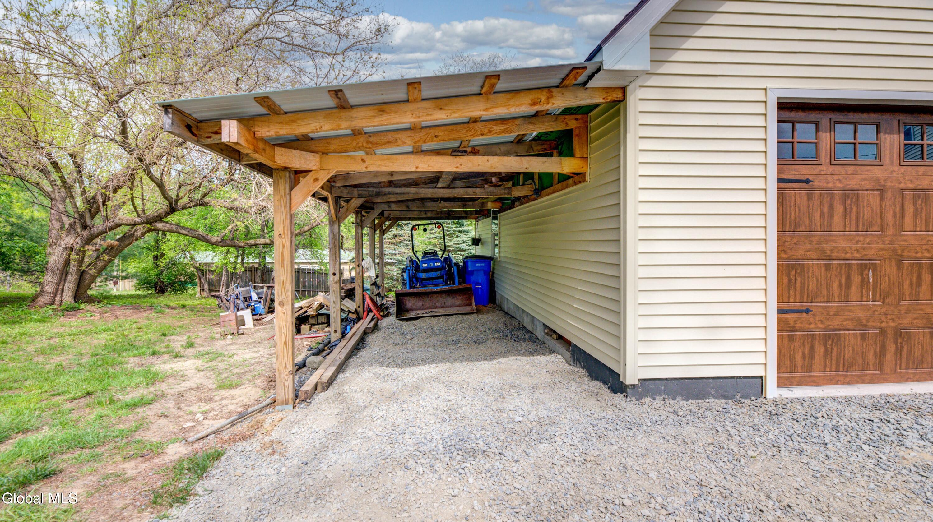 422 Vandenburgh Point Road Gloversville NY 12078