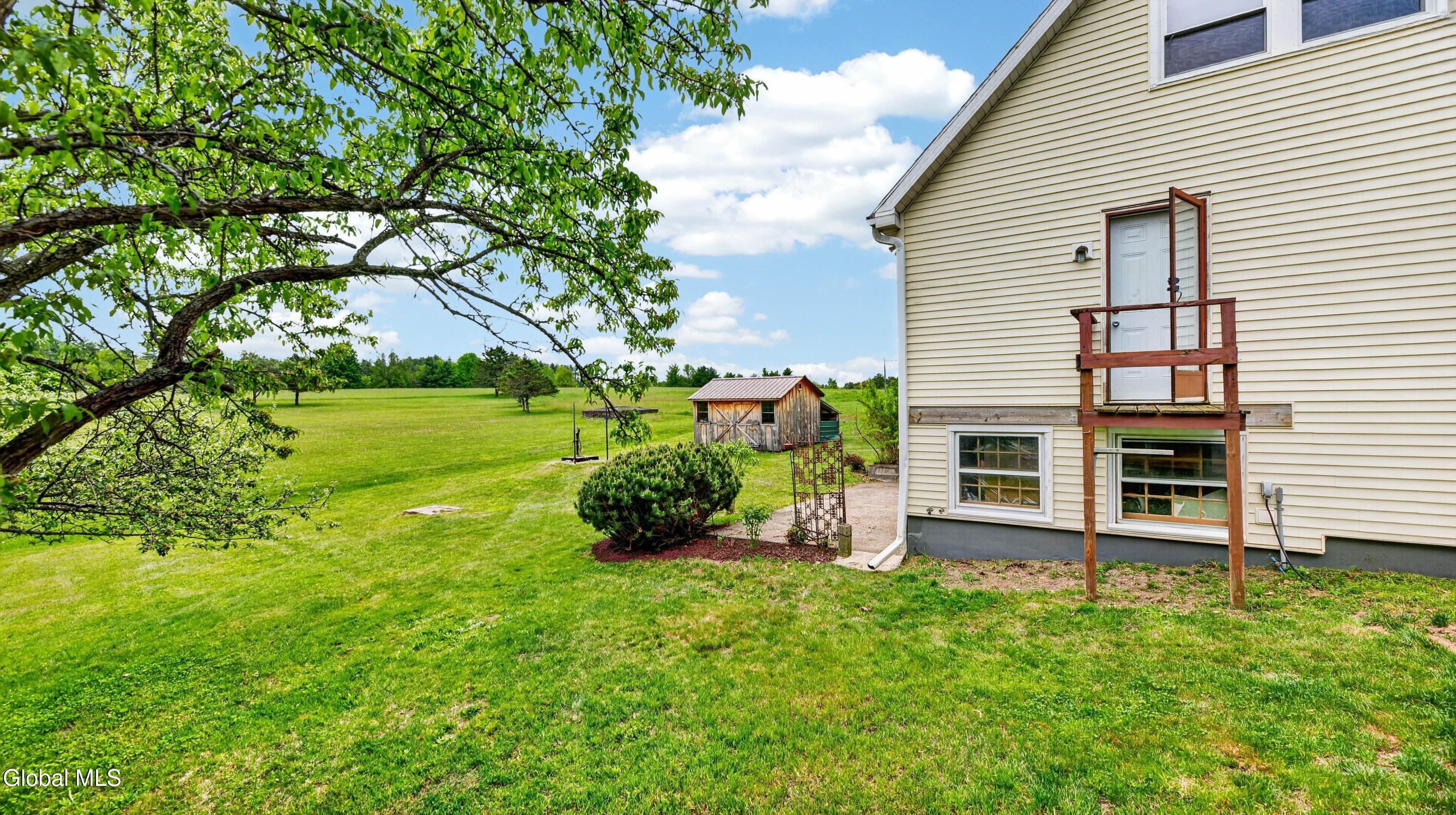 422 Vandenburgh Point Road Gloversville NY 12078