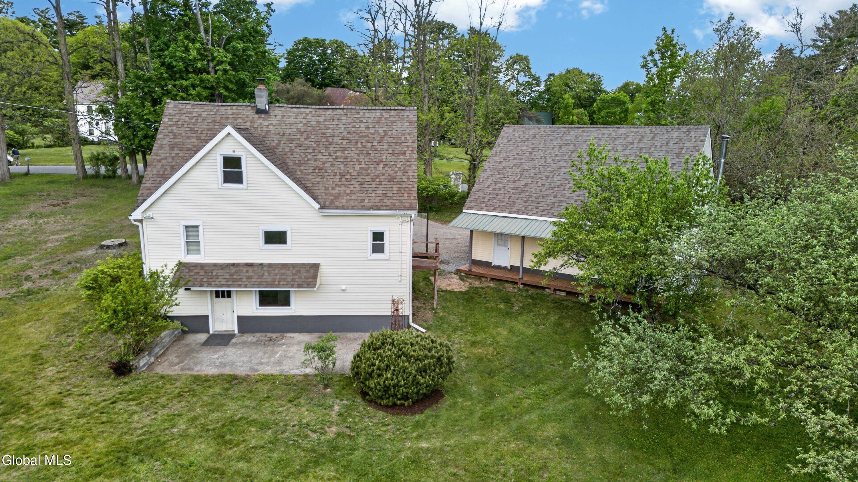 422 Vandenburgh Point Road Gloversville NY 12078