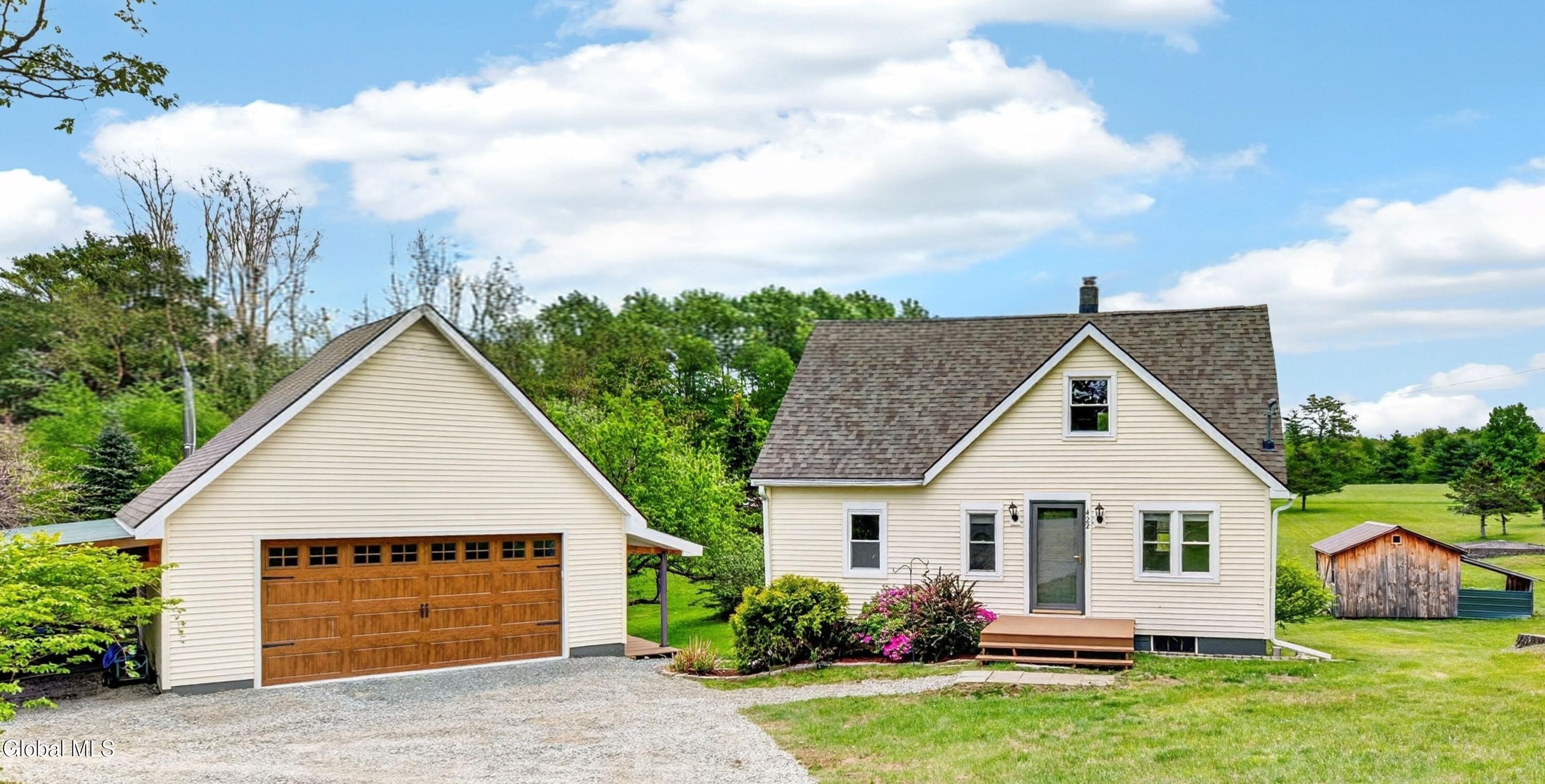 422 Vandenburgh Point Road Gloversville NY 12078