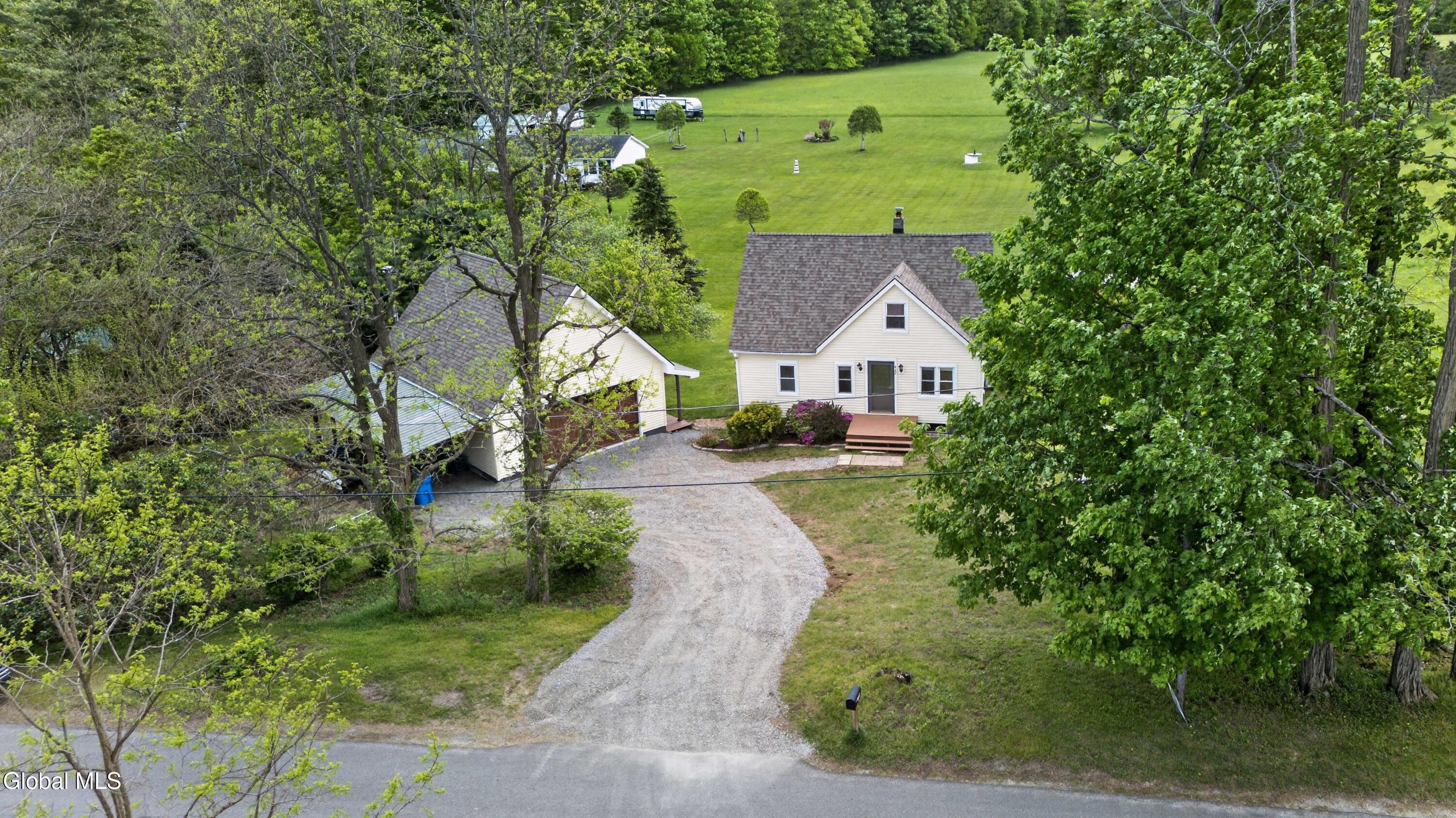 422 Vandenburgh Point Road Gloversville NY 12078