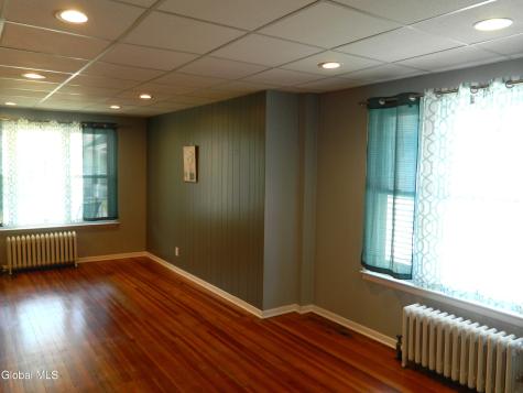 1355 Dewitt Street Schenectady NY 12303