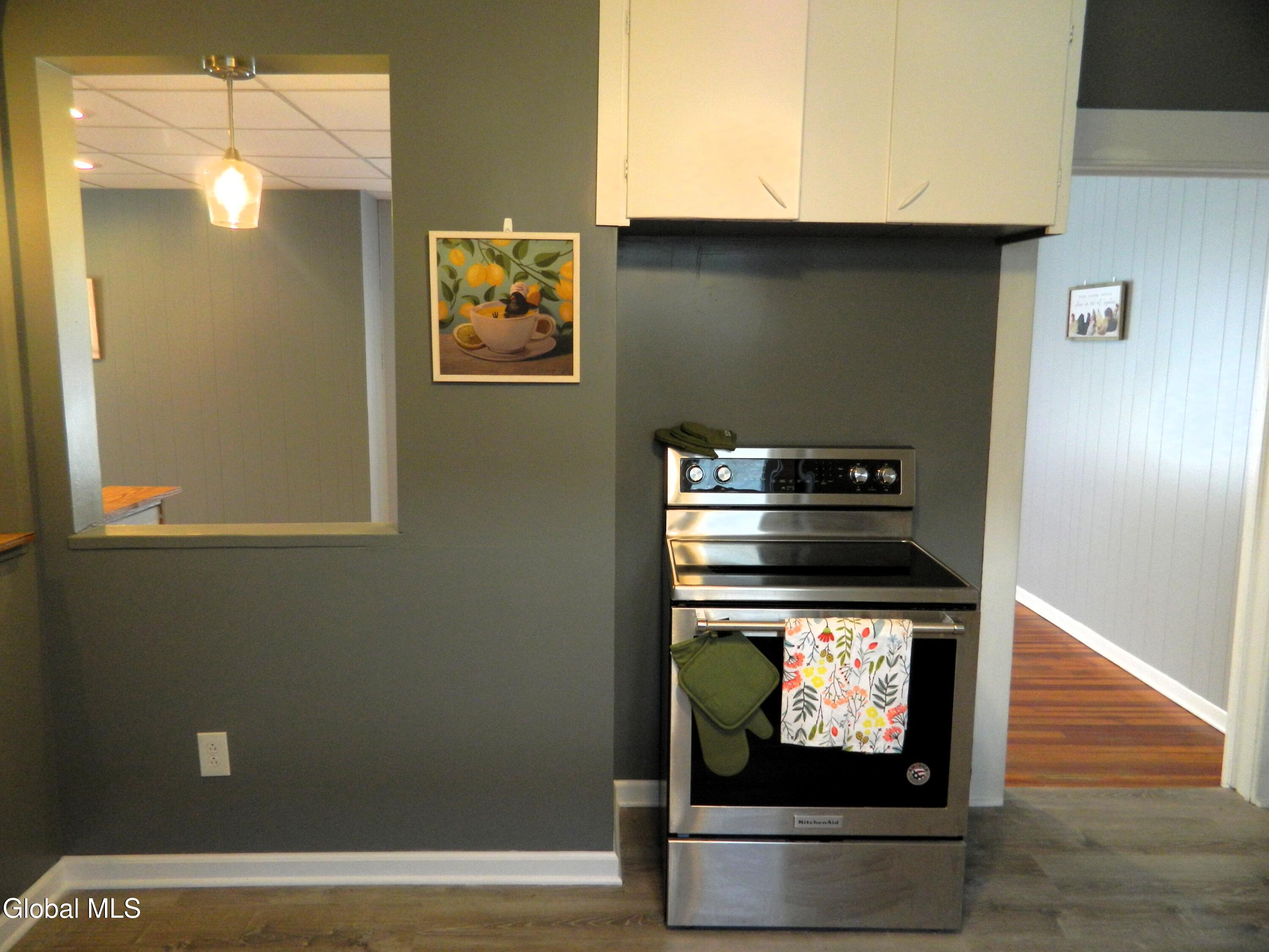 1355 Dewitt Street Schenectady NY 12303