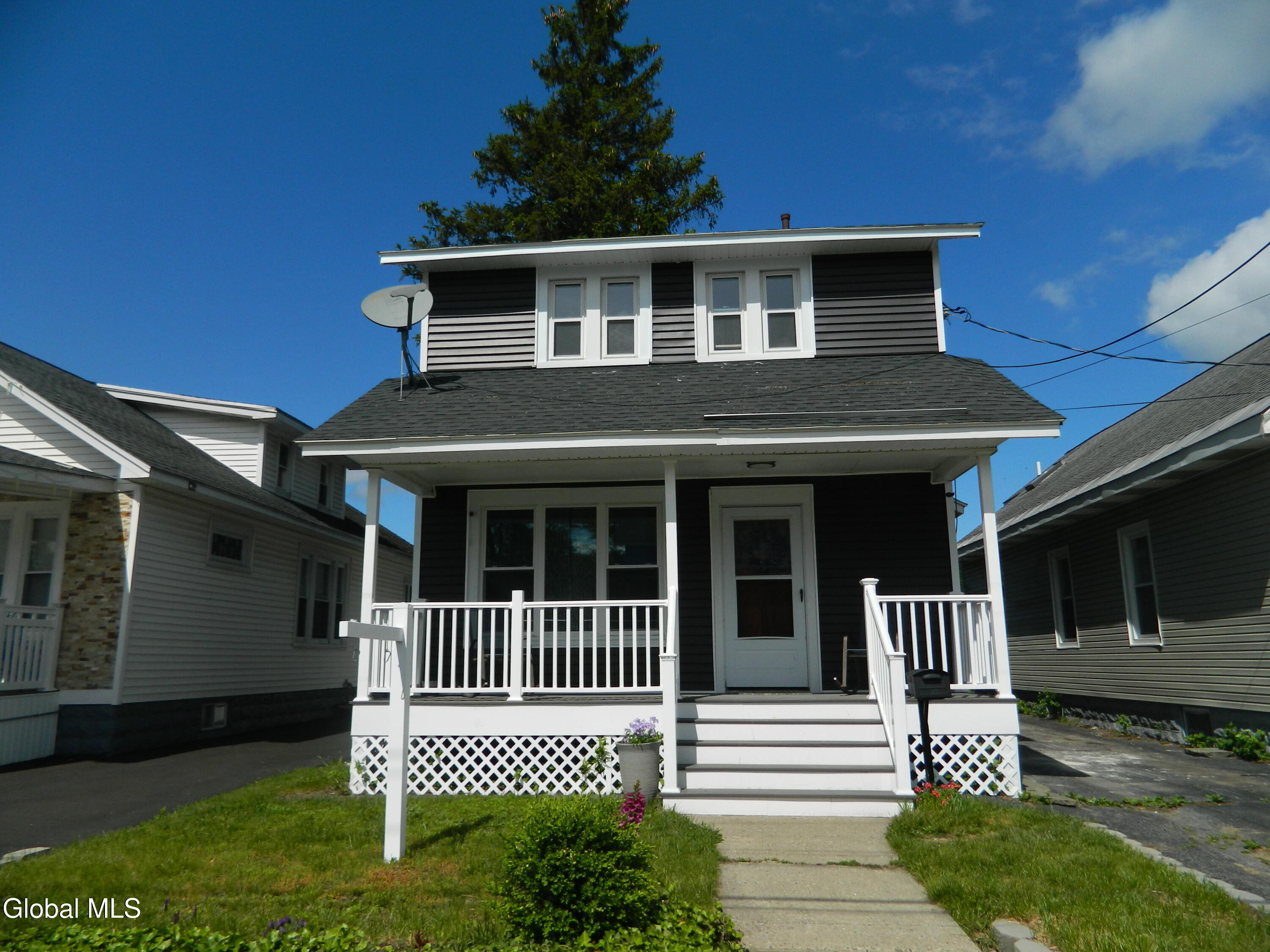 1355 Dewitt Street Schenectady NY 12303